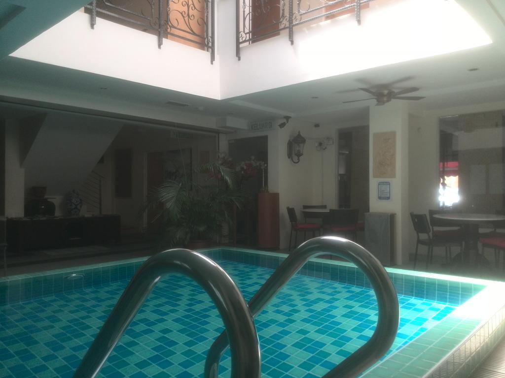 The Boutique Residence Hotel George Town Exterior photo