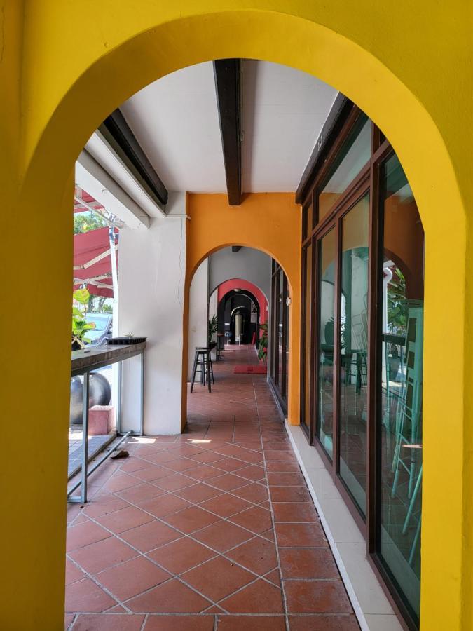 The Boutique Residence Hotel George Town Exterior photo