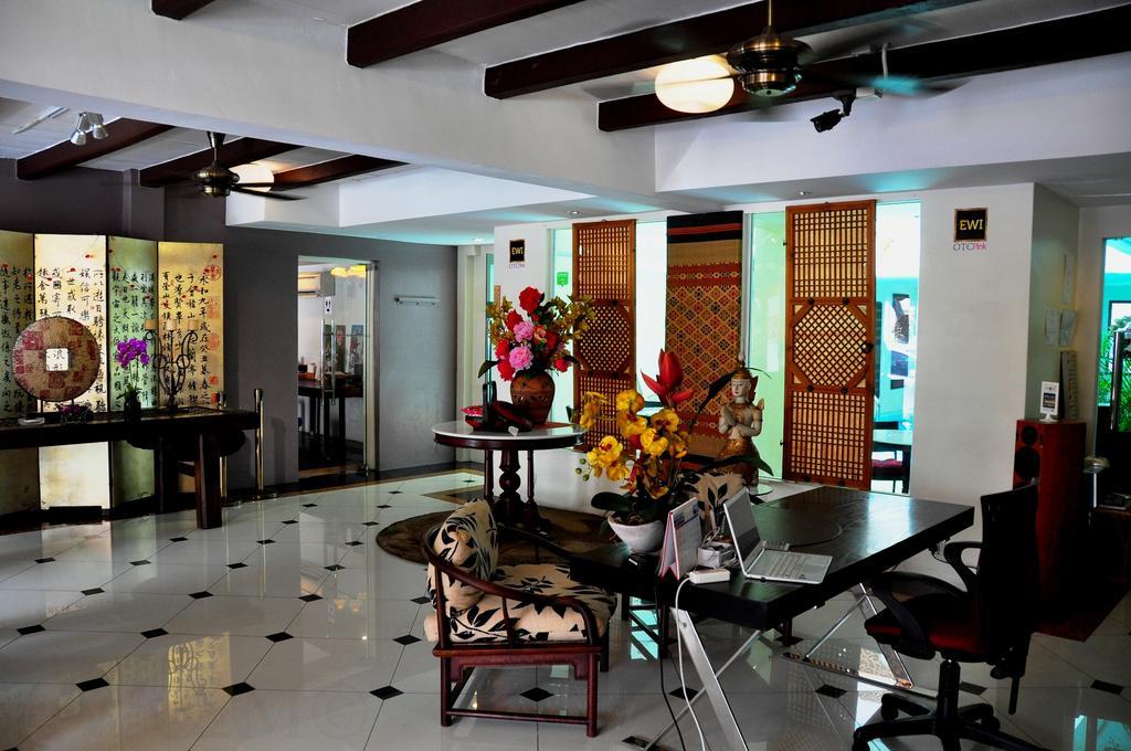 The Boutique Residence Hotel George Town Room photo